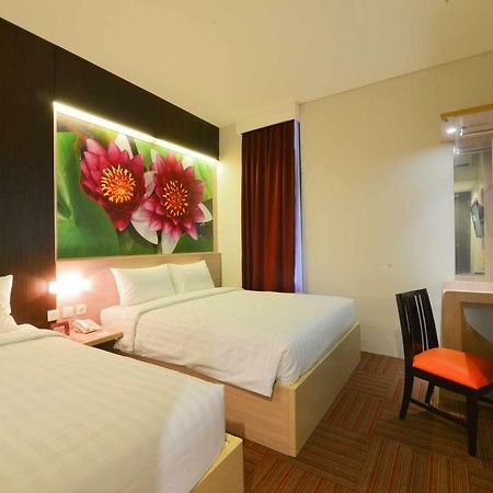 D'Hotel Jakarta Luaran gambar