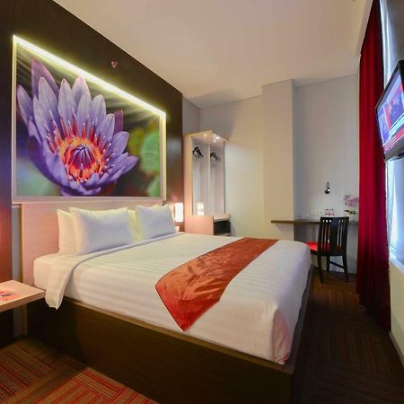 D'Hotel Jakarta Luaran gambar