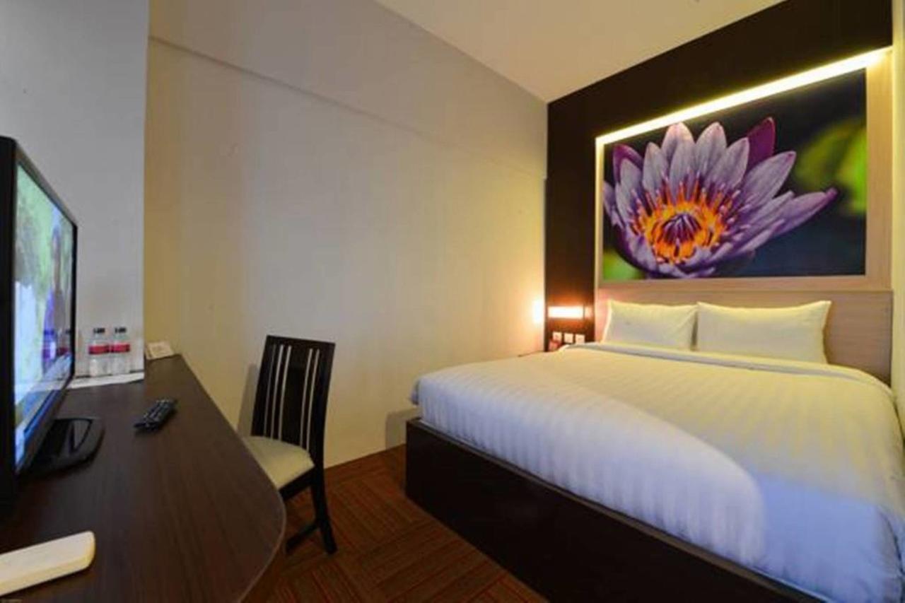 D'Hotel Jakarta Luaran gambar