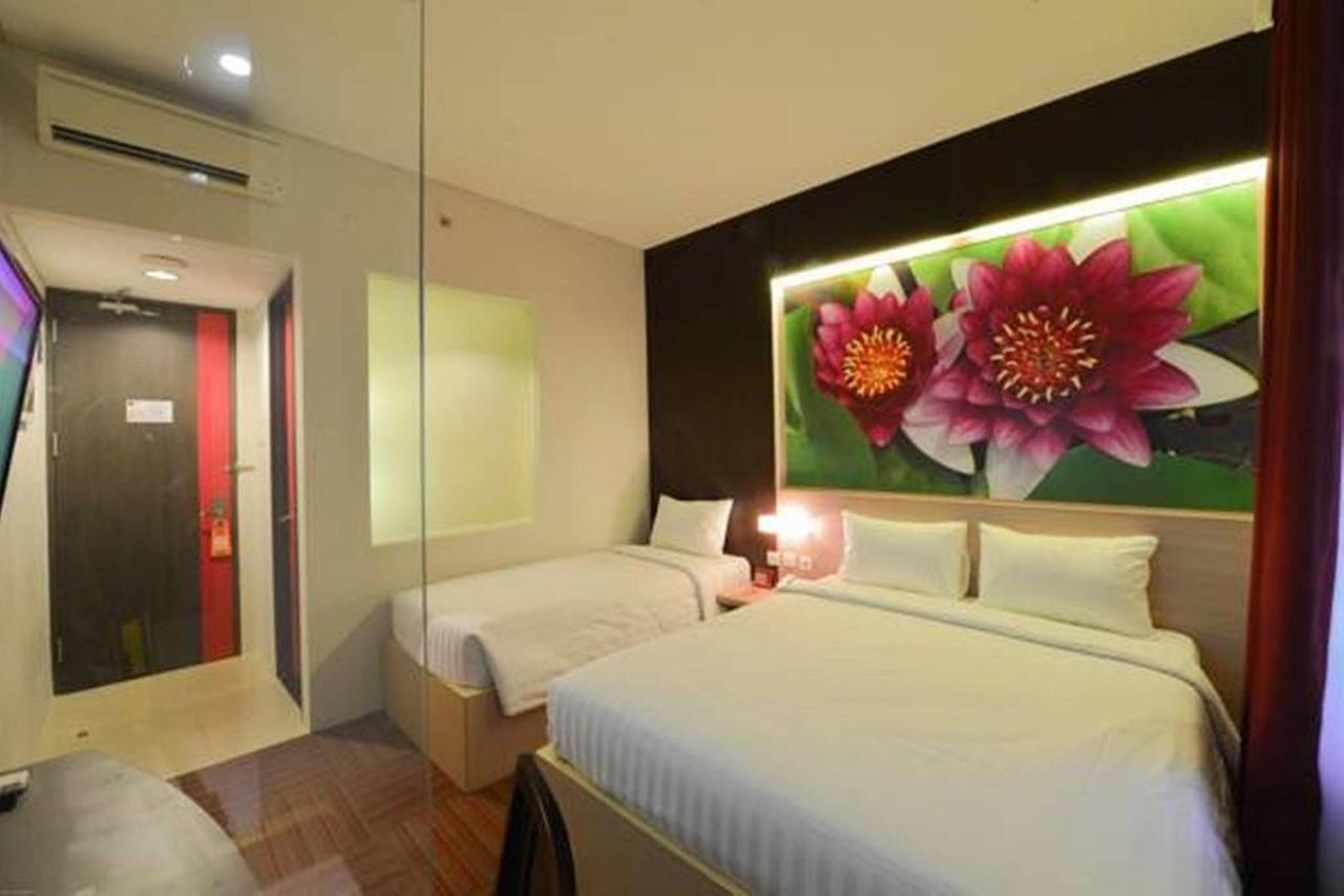 D'Hotel Jakarta Luaran gambar