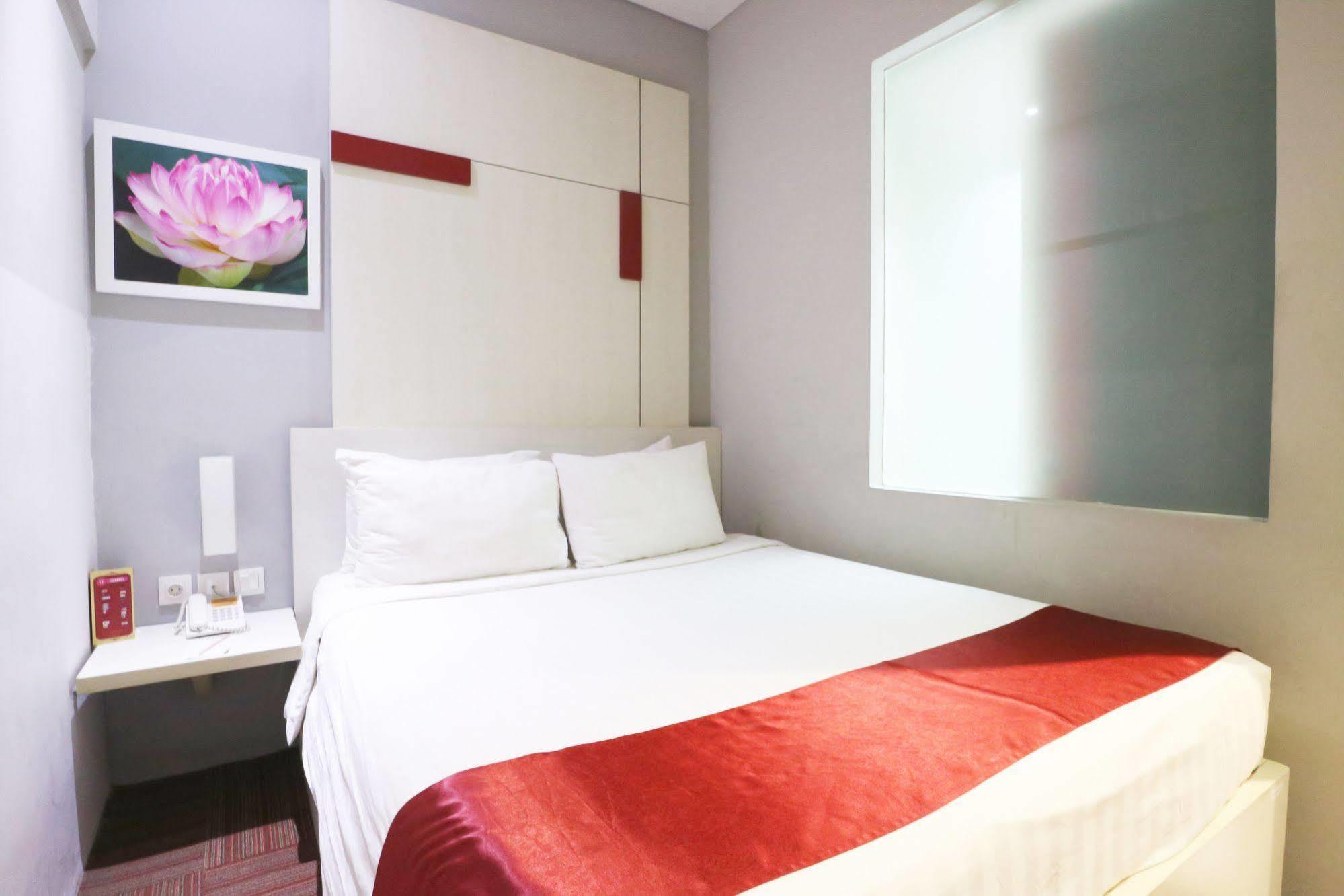 D'Hotel Jakarta Luaran gambar