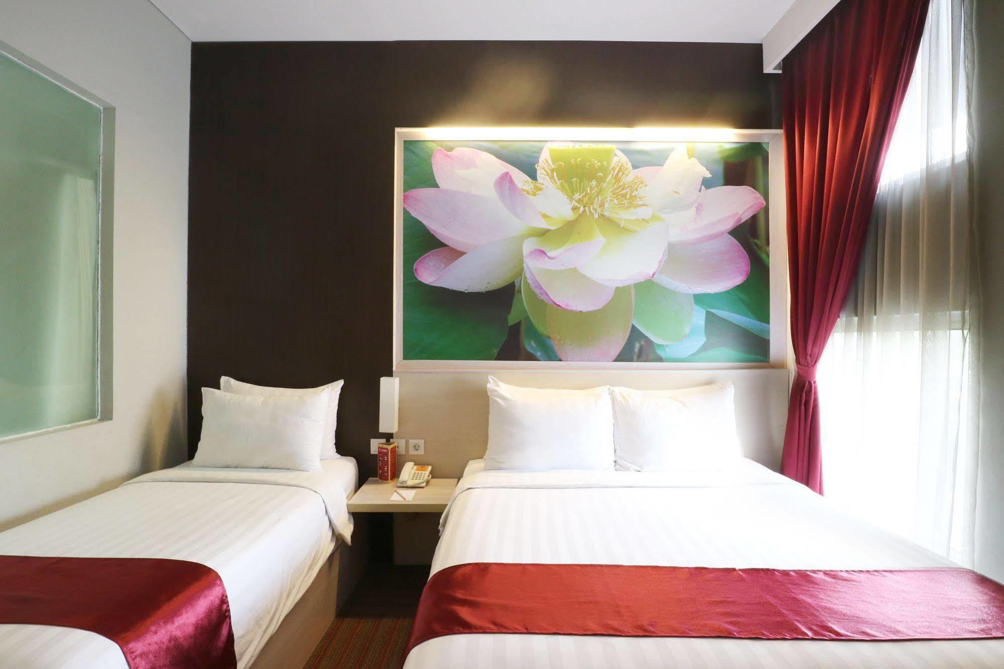 D'Hotel Jakarta Luaran gambar