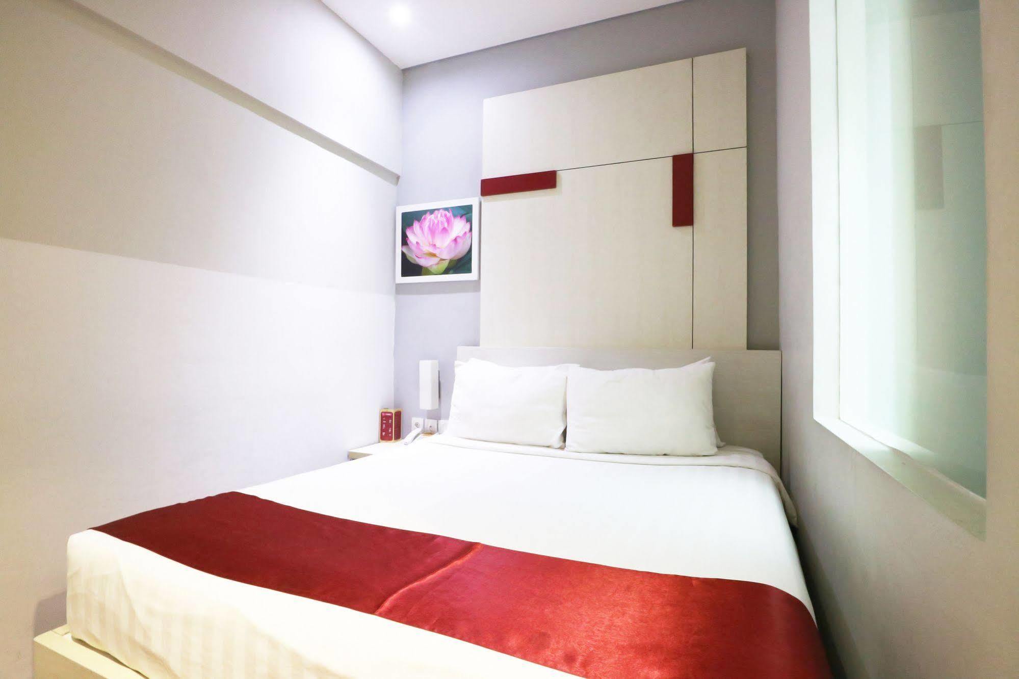 D'Hotel Jakarta Luaran gambar