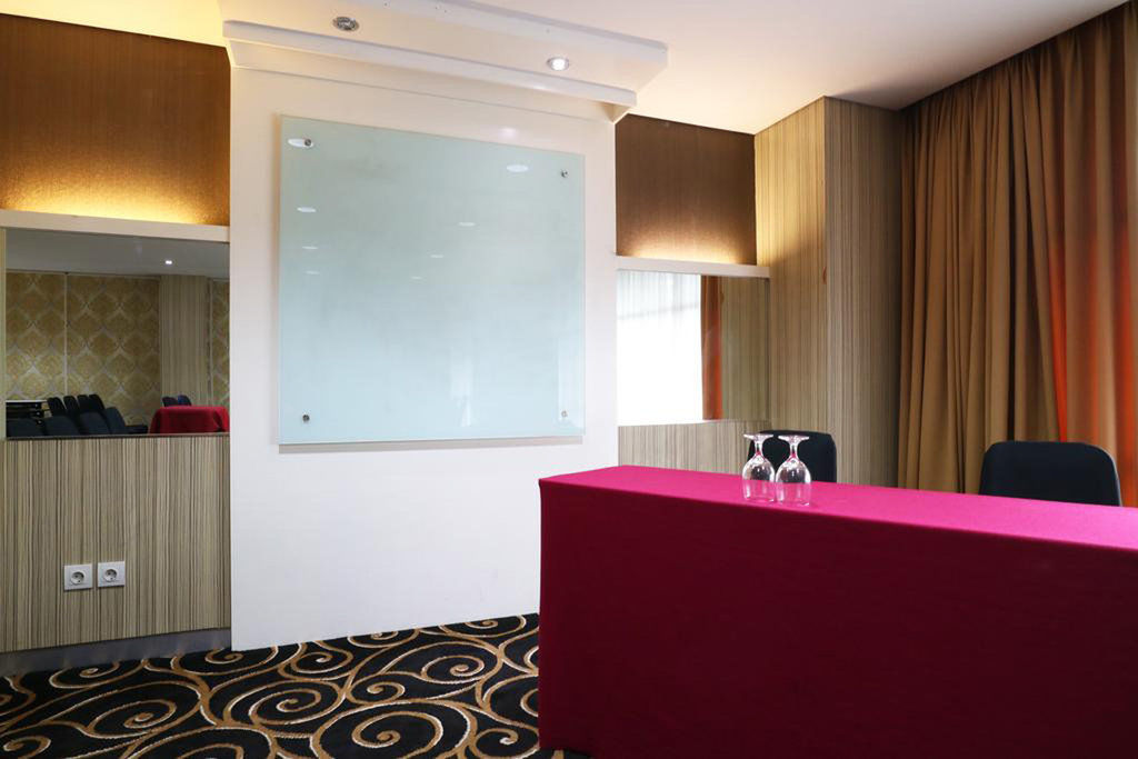 D'Hotel Jakarta Luaran gambar